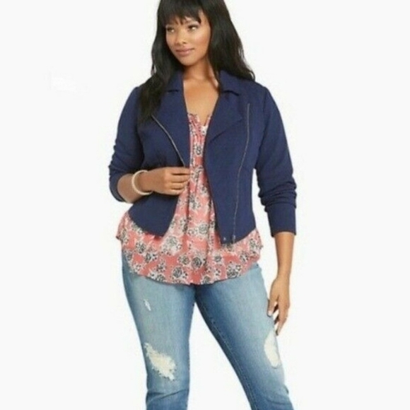 Torrid Women's Scuba Textured Woven Navy Moto Jacket - Size 2 - Picture 12 of 12